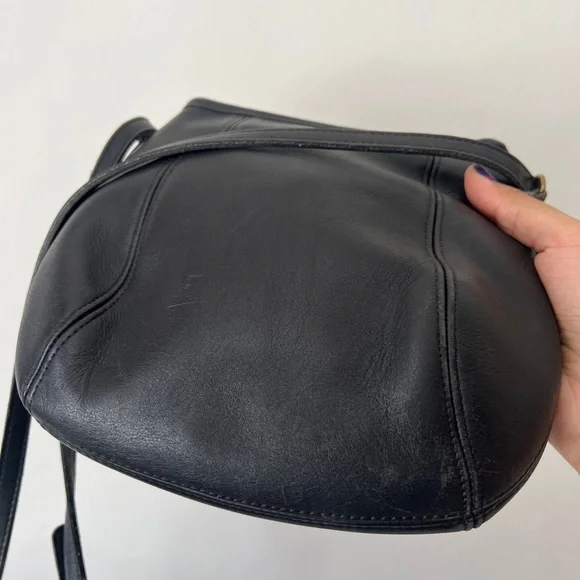 Coach Leather Crossbody Bag - L6D 9990 - Black Leather Vintage Purse - Picture 6 of 8